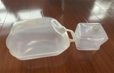 China Het vouwen van Plastic Hulp bij rampenwater Jerry Can 5L 10L 20L voor Openlucht Te koop