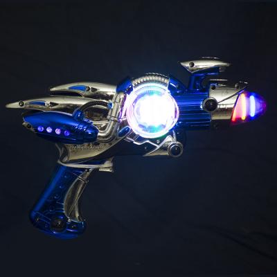 China Electronic Novelty Toy For Boy Super Spinning Laser Space Gun Children Toys Kids Launch Toy With LED Light And Sound for sale