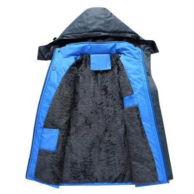 China Anti-wrinkle winter parka anorak with fleece jacket winter padded Ski Jacket For Men water proof overcoat plus size men's jacket for sale