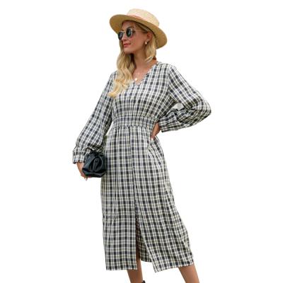 China Autumn Popular Retro Vintage Anti-Static Dress Pleated Waist Retro Plaid High Split Holidays Sheath Long Maxi Casual Dresses for sale