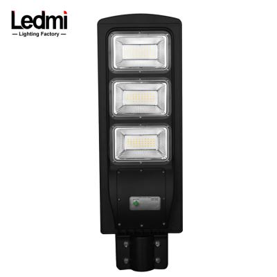 China ROAD 2018 very hot sales led outdoor lighting 30w 60w 90w solar led street light for sale