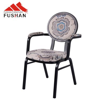 China Modern Hotel Room Restaurant Metal Frame Dining Chair Black Color Powder Coating Round Back Aluminum Banquet Chair for sale