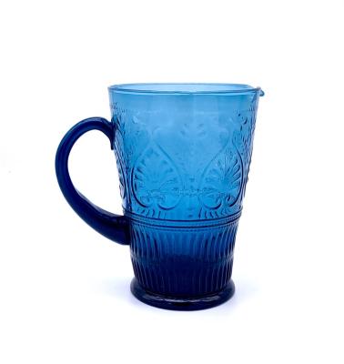 China Sustainable Household Gradient Decorative Round Shape Blue Water Glass Drink Pitcher for sale