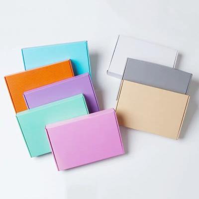 China Recyclable Customized Logo Delivery Cheap White Card Carton Box Gift Box,350g 400g White Card Folding Carton Universal Small White Box for sale