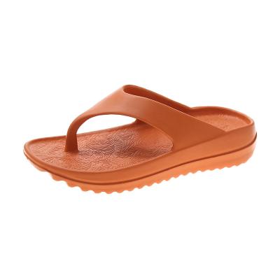 China Fashion trend 2021 summer yeezy flip flops unisex outdoor casual fashion slippers slides fail flat sandals for sale