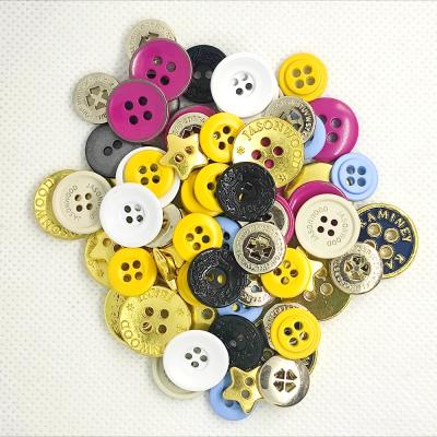 China New Design Eco Friendly Nickel Free Tin Metal Buttons Custom Contrast Stitching Shirts For Men Plating Enamel Button for sale