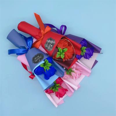 China Wholesale 3 Pcs Eco - Friendly Soap Rose Flower Bouquet Valentine 's Day Gift Soap Flower Bouquet for sale