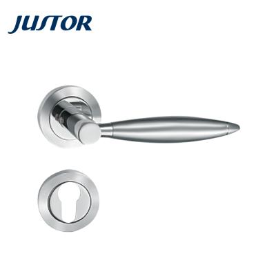 China Modern Split Lever Handle Metal Door Handle Stainless Steel Metal Door Satin / Polish Solid for sale