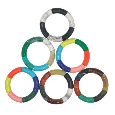 China New Environmental Friendly Acrylic Beads Charm Bracelets Bangles Resin Tube Link Cuff Bracelet Colorful Curve Tube for sale