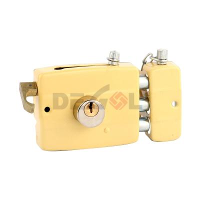 China Hot Selling Brass Middle East 540 Rim Lock Rim Door Lock Iron Mortise Latch Free Sample for sale