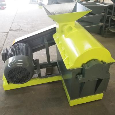 China Wet Chicken Dung Organic Fertilizer Crusher Machine Pulverizer Crusher Materials Semi-Wet Material Half for sale