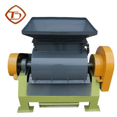 China Fertilizer Urea Grinder Efficient Animal Fertilizer Crushing Grinder Chicken Fertilizer Machine for sale