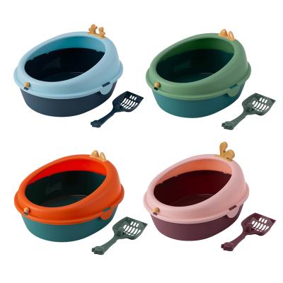 China New Design Sustainable Large Multicolor Cute Cat Litter Tray Box With Partially Enclosed Cat Litter Scoop Kitten Toilet for sale