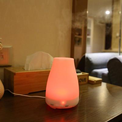 China Portable Car Cool Mist Essential Oil Diffuser with Timer and Auto Off Safety for sale