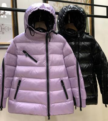 China Sustainable New fashion brand white duck down women's cocoon-shaped loose thick down coat for sale