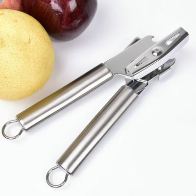 China Multifunctional Hot Selling Can Opener Beer Manual Viable Opener Tin Opener With Soft Edge for sale