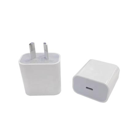 China Wall Mounted Fast Charging EU/UK/US/Au C qc3.0 USB PD20W Mobile Phone Charger 5v3a Pd18w iPhone 12 Charger for sale