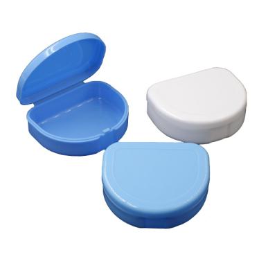 China Place Denture Customized Dental Orthodontic Disposable Portable Colorful Plastic Retainer Box for sale