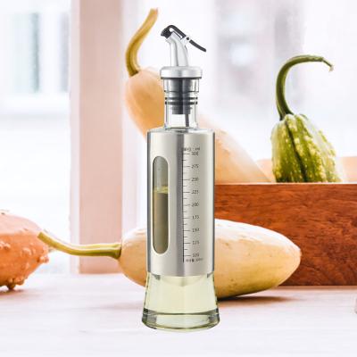 China New Design Multifunctional Kitchen Oil Vinegar Dispenser Clear Glass Bottle With Pourers for sale