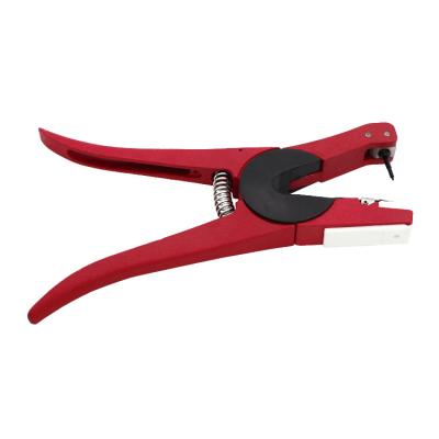 China Livestock Farming Ear Tag Applicator Pliers Metal Cattle Tagger Hog Sheep Cattle Cow for sale