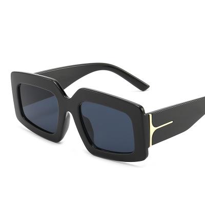 China 2021 Fashion Sunglasses Sunglass Fashion Design Logo Latest Customizable Uv 400 Sunglasses For Women Men for sale