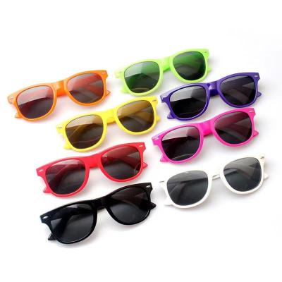 China 2021 Wholesale Custom Made Adult Sunglasses Promotional China Logo Advertizing Marketing Women Men Fashion Sun Glasses for sale