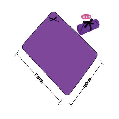 China Picnic/road trip/outdoor supplies sandy beach folding waterproof and moisture-proof beach picnic camping thickened mat for sale