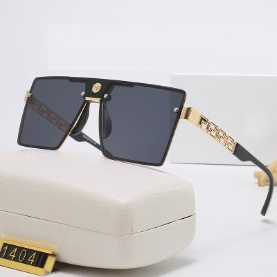 China Luxury Fashion Sun Glasses Women Sun Glass Shades New Wholesale Oversized Square Shade Sunglasses Men Trendy Metal Frame for sale