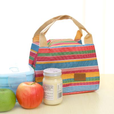 China Casual Thermal Insulated Cooler Single Hang Tote Cooler Lunch Bag Insulated for School Kids for sale