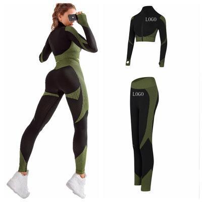 China Breathable Outdoor Running Sweat Wicking Custom Women Active Wear Gaiters Cropped Yoga Shirts Gym Fitness Clothing Seamless Set for sale