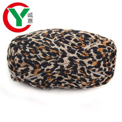 China Anti-bacteria love pretty wholesale polyesters for yarn hand knitting yarn for hand knitting/crocheting T-shirt yarn for sale