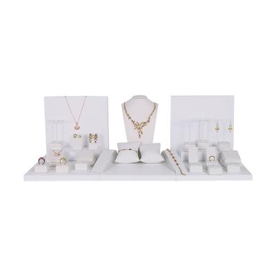 China Large Attractive Wooden Jewelry Stand Microfiber Jewelry Display Set In White Color for sale