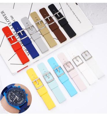 China Vintage 0mega Rubber Band Watch Bands General Universal 20mm Watch Straps For Samsung Galaxy Watch Band Rubber Strap 2 Active for sale