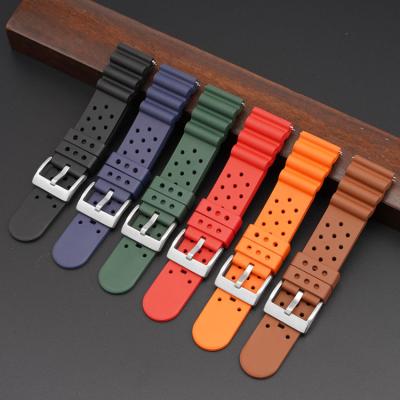 China Water Resistant Yunse Top FKM Watch Band For Sea Master Silicon Premium Waterproof Dustproof Watch Bands Strap 20 22 Mm Men for sale