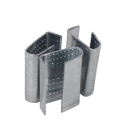 China Machine Packing Thickened PET Plastic Steel Packing Belt Buckle Galvanized Buckle for sale