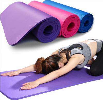 China Foldable Yoga Mat Women's Yoga Mat Eco Friendly Exercise Balance Yoga Mat High Density Thick Home Wholesale Non-slip Use NBR for sale