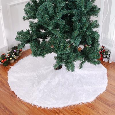 China Christmas Decoration and Candy Box White Christmas Tree Skirt Plush Faux Fur Lines Christmas Floor Mat Ornaments Wedding Birthday New Year Christmas Tree Decor for sale