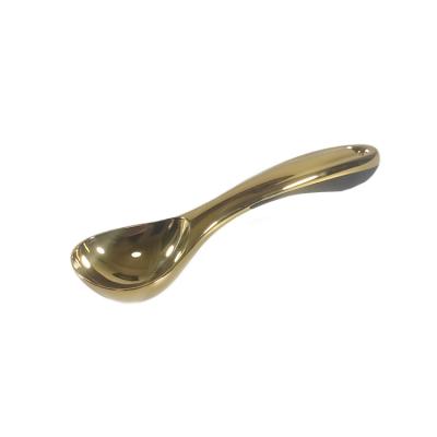 China Amazon Ice Cream Scoop Golden Ice Cream Scoop Kitchen Accessories Zinc Alloy Stocked Ice Cream Tools for sale