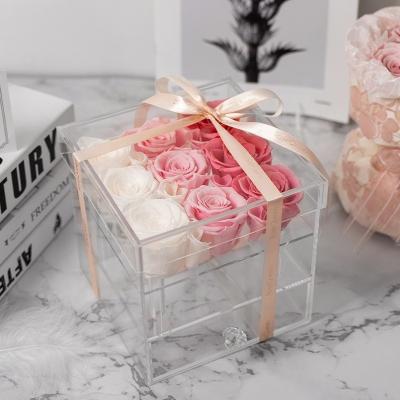 China Hot Sale 2024 Fresh Cut Acrylic Gift Box Durable Eternal Roses Forever Preserved In Acrylic Box for sale