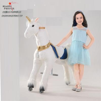 China Ride on Toy Family version as the best gift for kid animal riding on pony horse for sale