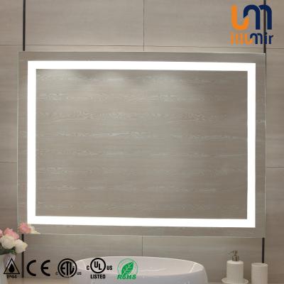 China Decoración del baño del hotel Espejo LED con despejador de luz con forma rectangular en venta