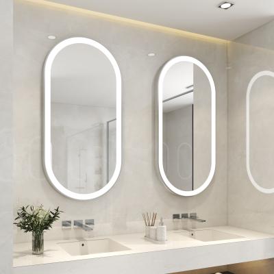 China Unieke IP44 Geschikt LED verlicht goud aluminium slimme badkamer spiegel voor modern hotel Te koop