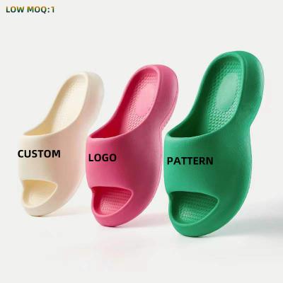 China Fashion Trend Original Home Summer Foam Ladies Eva Yezzy Slides Shoes Kids Mens Womens Fashion Slides Slippers for sale