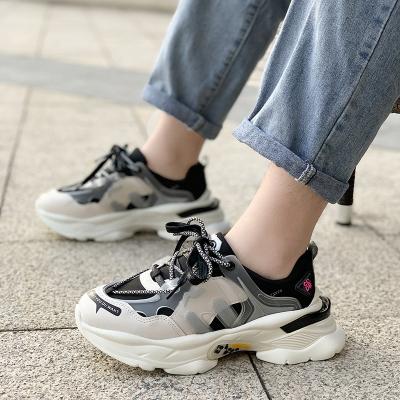 China 2022 Fashion Trend New Women Sneakers Fashion Casual Shoes Women Comfortable Female Platform Sneakers Walking Chaussure Femme for sale