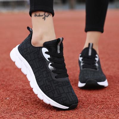 China Fashion Trend Women Sport Shoes Summer Casual Sports Shoes Mesh Walking Outdoor Running Sneaker Lightweight Breathable Trainers Woman for sale