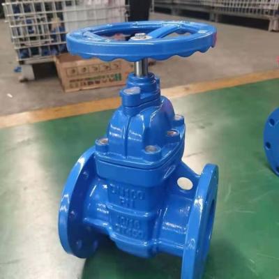 中国 QT450 Cast Iron Cast Steel PN16 Dn200 Flanged Gate Valve For Water 販売のため