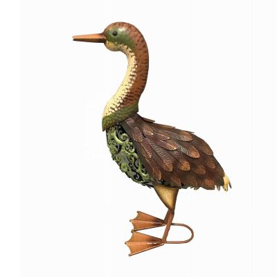 China Modern Custom Metal Figurine Garden Animal Duck Eco - Friendly For Garden Decoration for sale