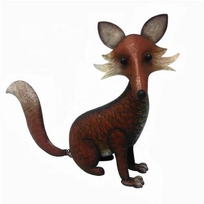 China Eco-friendly Decorative Garden Grass Statue Metal Animal Fox Fox For Yard Decoration for sale