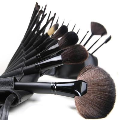 China Makes Apply Makeup 2022 Promotional Products 24pcs Professional Goat Hair Makeup 5 In 1 Makeup Brushes for sale