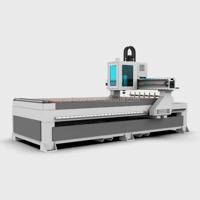 China Wood Engraving and Cutting Germany 1325 Gate Design Professional Wood CNC Router Machine for Wood Working for sale